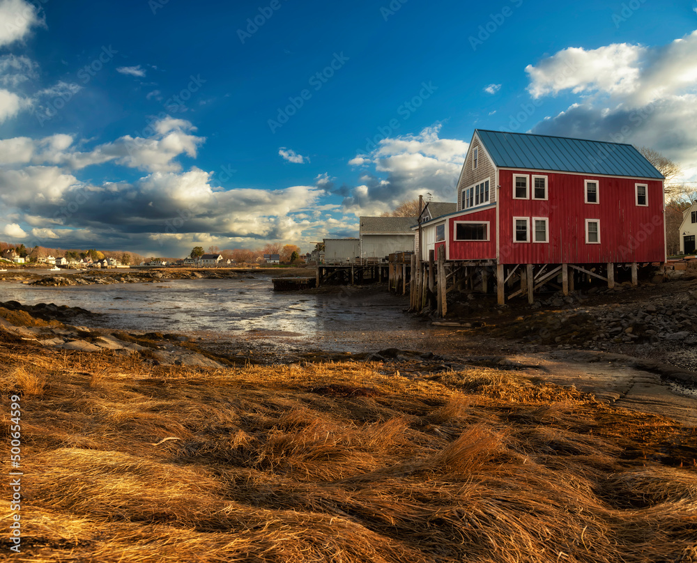 Traditional fisherman's house on the shore of the bay. USA. Maine.
