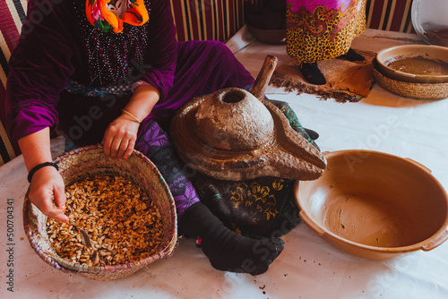 Canvas Print Women making argan oil, Morocco