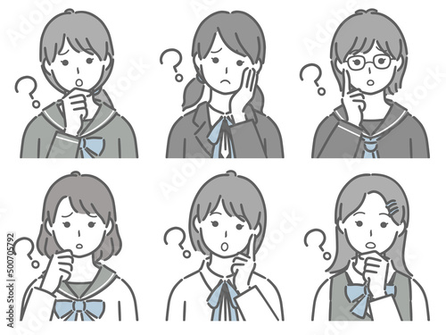疑問に思う女子学生の上半身セット