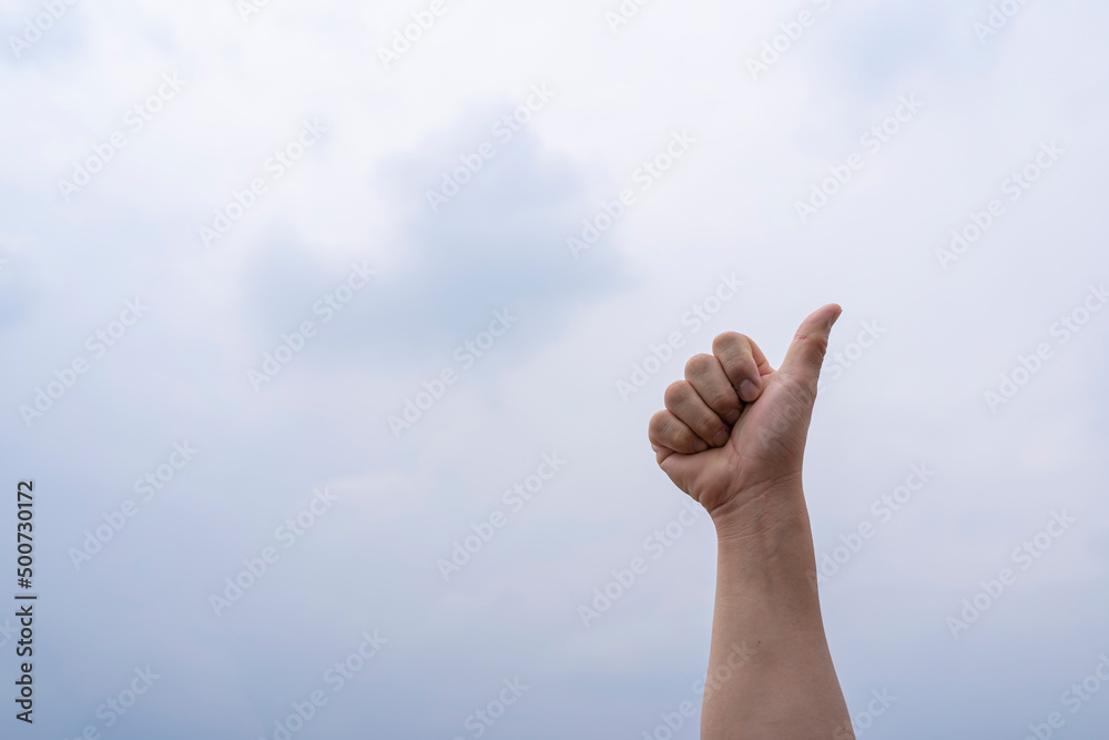 Men congratulate the winner and give thumbs up. Men congratulate the winner and give thumbs up.