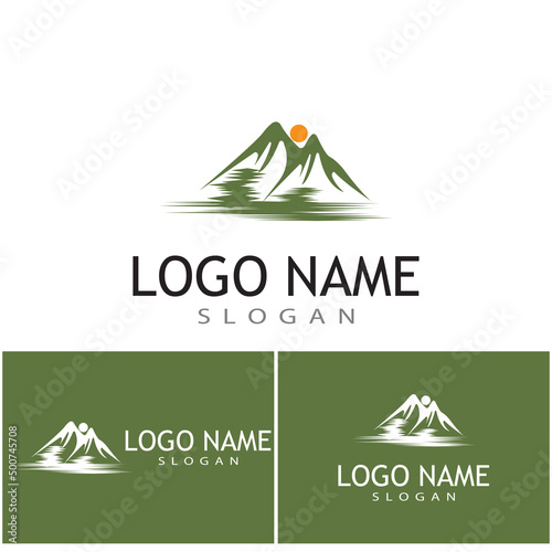 Mountain icon Logo Template Vector illustration design