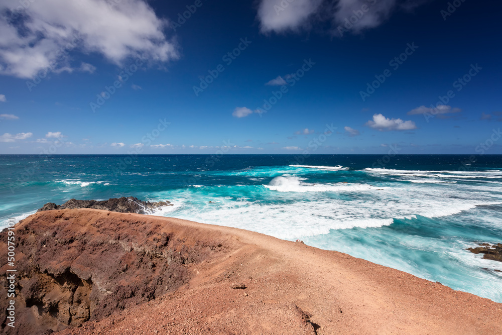 Najpiękniejsze widoki dzikiej natury na wyspie Lanzarote - obrazy, fototapety, plakaty 