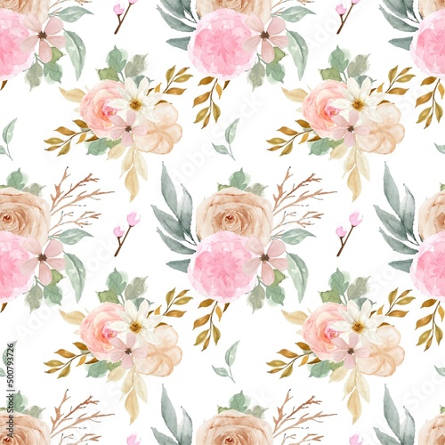 Pretty Vintage Pink And White Floral Seamless Pattern
