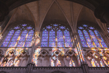 Leinwandbilder Buntglas Sakrales Kirchenfenster mit Lichteinfall  © Martin Kollz