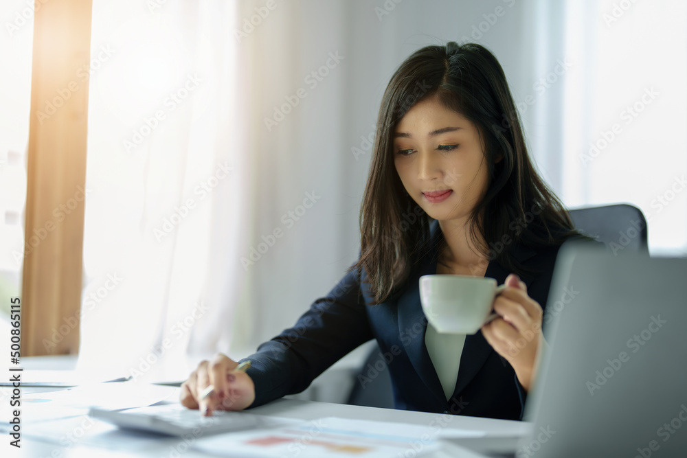 data analysis, plan, marketing, accounting, audit, Portrait of asian business woman planning marketing using computer and statistical data sheet to present marketing plan project at meeting. data analysis, plan, marketing, accounting, audit, Portrait of asian business woman planning marketing using computer and statistical data sheet to present marketing plan project at meeting.