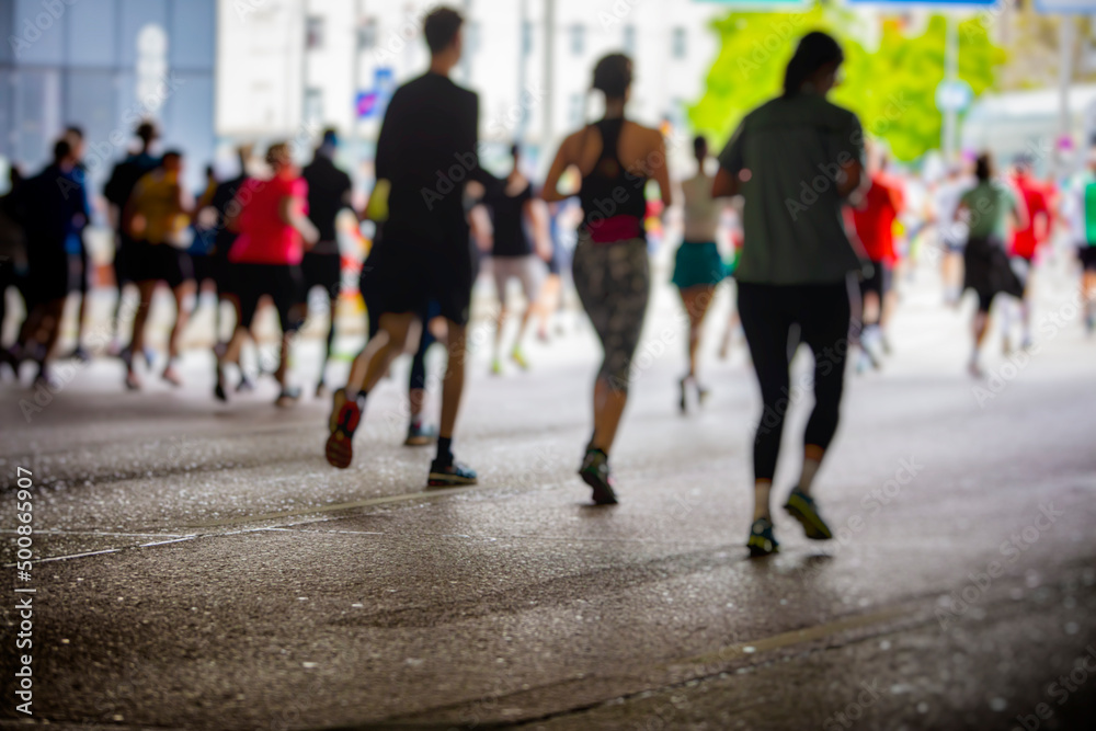 marathon runners in the city