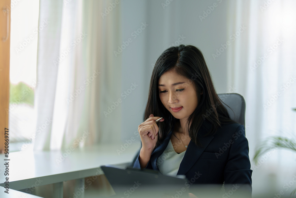 data analysis, plan, marketing, accounting, audit, Portrait of asian business woman planning marketing using computer and statistical data sheet to present marketing plan project at meeting. data analysis, plan, marketing, accounting, audit, Portrait of asian business woman planning marketing using computer and statistical data sheet to present marketing plan project at meeting.