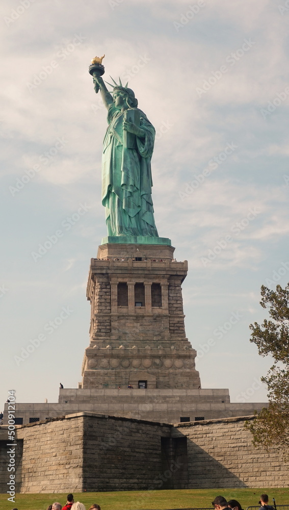 Statue of Liberty, Blue Sky, Sun