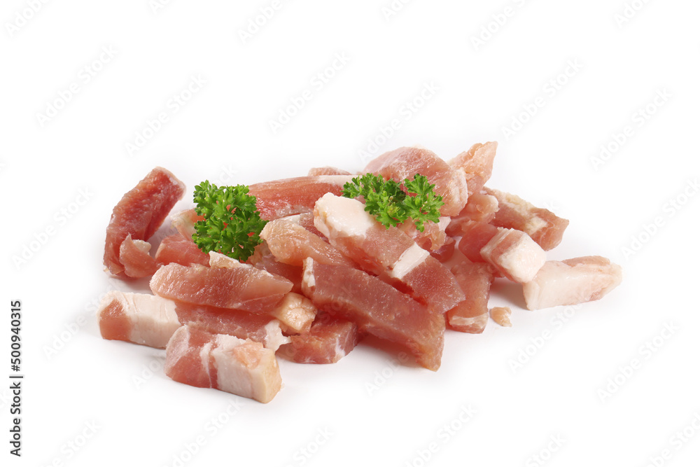 lardons sur fond blanc, viande de porc