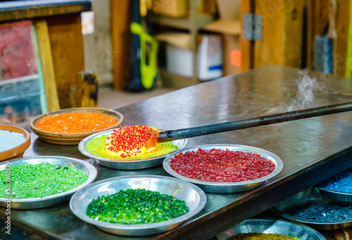 Colorful glass frit