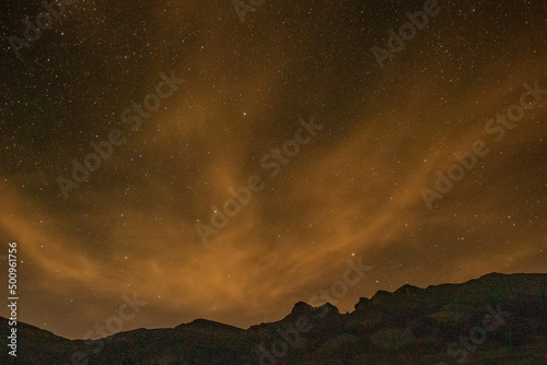 Obraz na płótnie Looking for the Milky Way in the starry sky in Peña Lusa