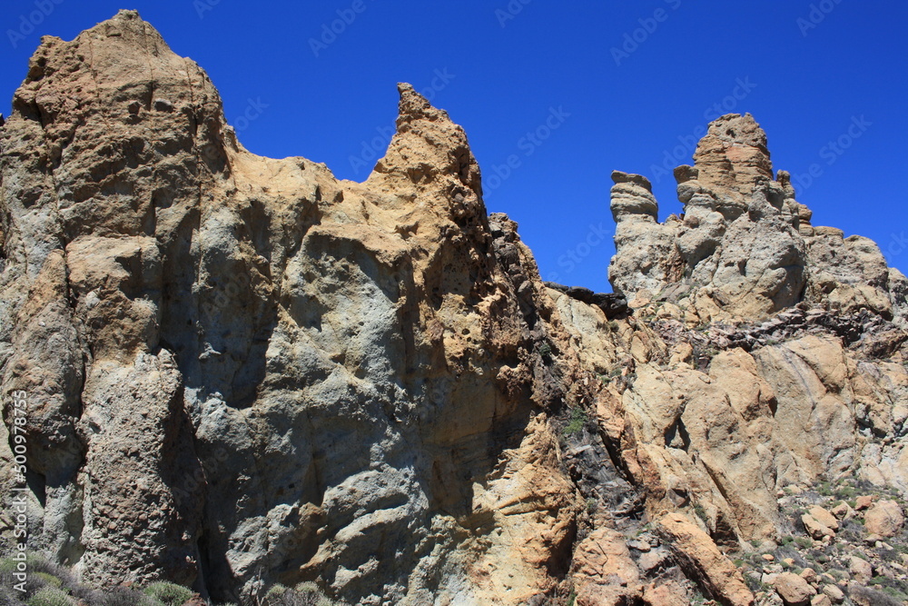 Roques de Garcia - View from the Sendero 3 hiking trail in the Teide National Park on Tenerife Roques de Garcia - View from the Sendero 3 hiking trail in the Teide National Park on Tenerife