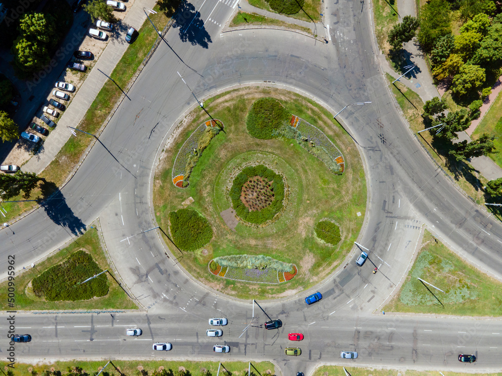 circular motion of cars