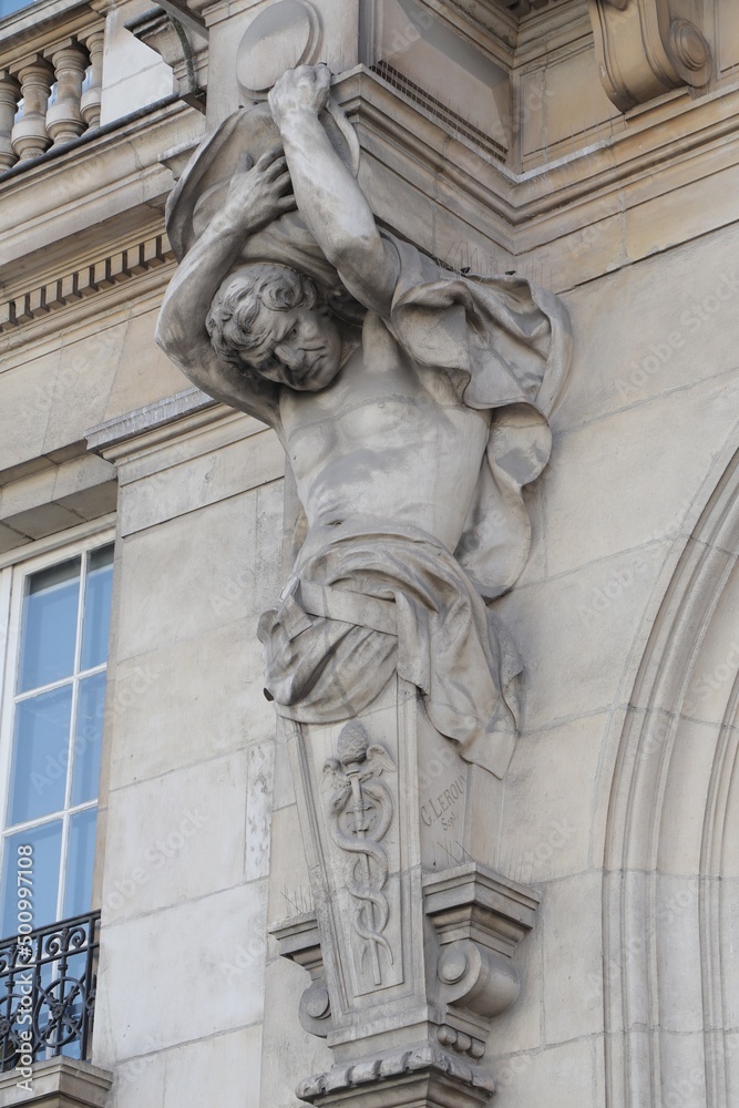 Obraz premium Atlante de la gare de Bordeaux Saint-Jean