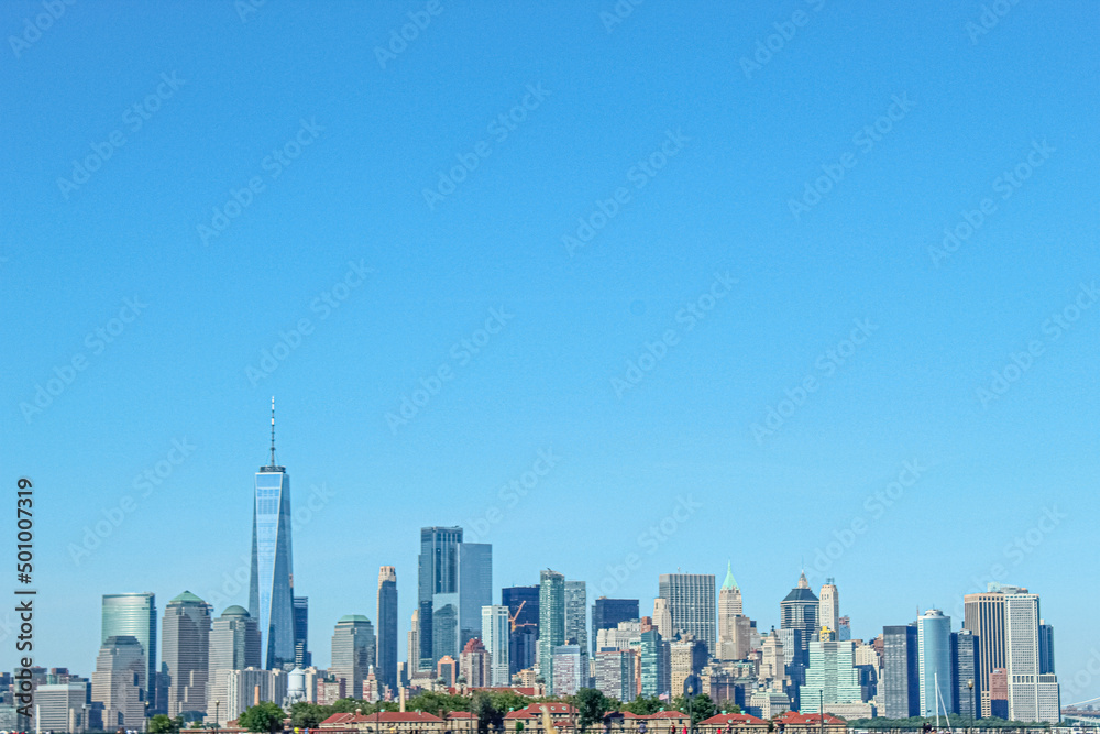 Obraz premium city skyline with skyscrapers