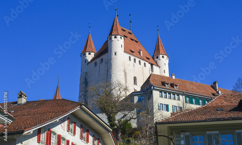 Schloss Thun, Burg über der Stadt Thun, Kanton Bern, Schweiz