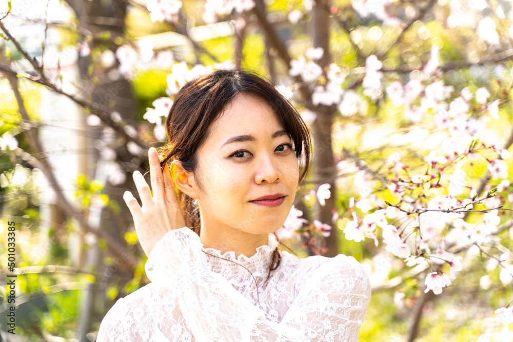 桜の季節のポートレート 桜の季節のポートレート