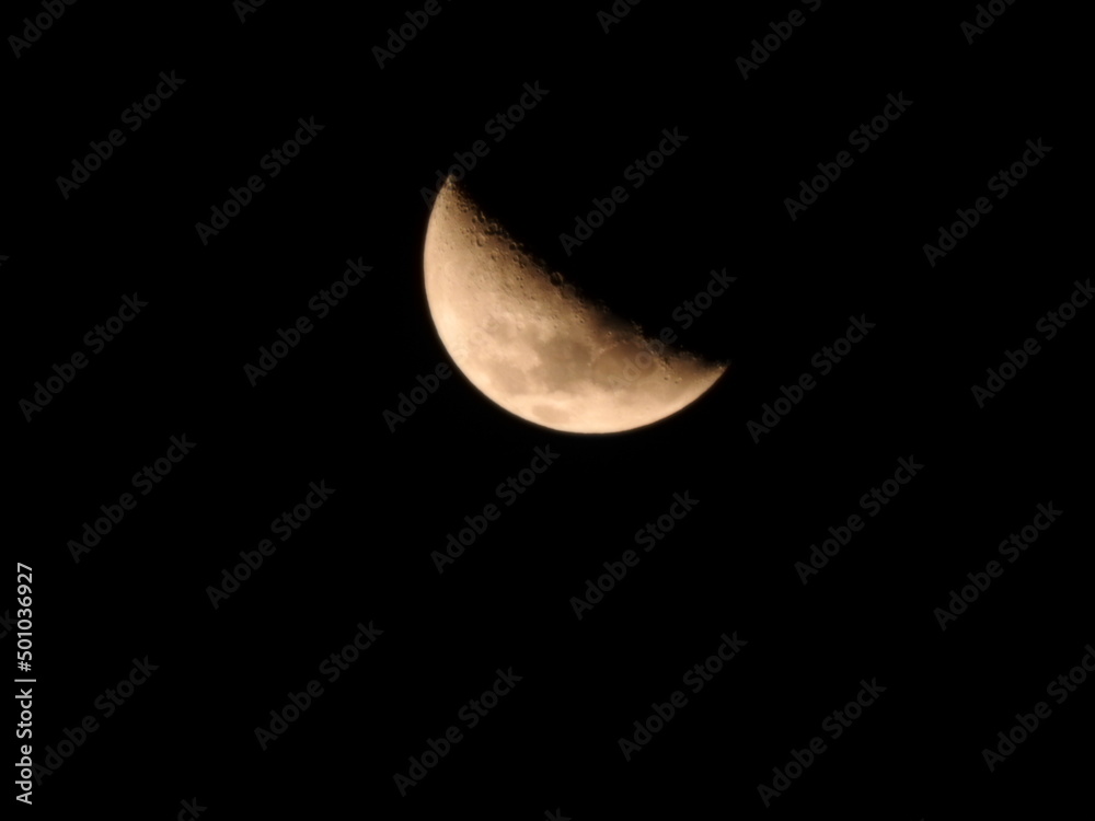New moon of 11/06/2016.
Moon phases.
Moonlight. New moon of 11/06/2016.
Moon phases.
Moonlight.