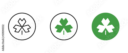 shamrock icon. Trefoil. The white clover leaf is the symbol of Ireland. Colored vector illustration. Isolated background. Three sheets. Saint Patrick Day. Green plant