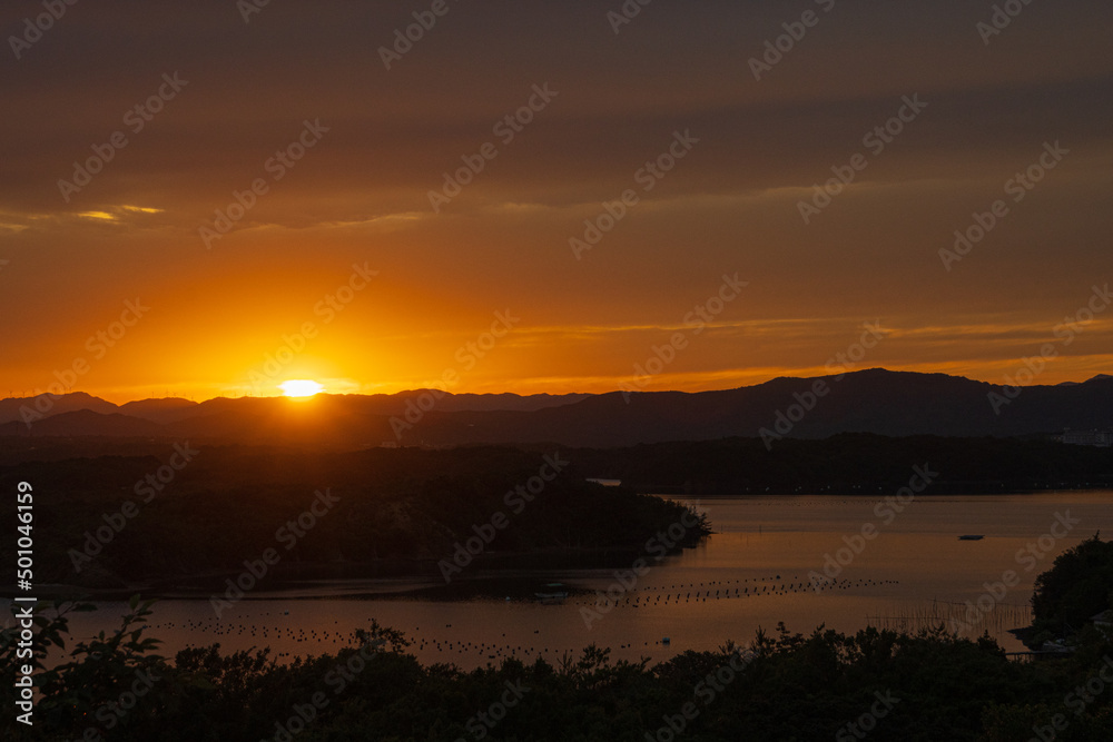 展望台から望む英虞湾の夕日