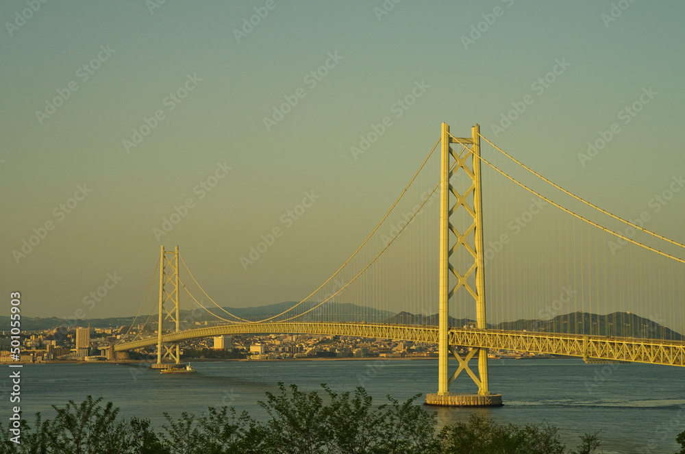 Fototapeta premium 明石海峡大橋夕景素材