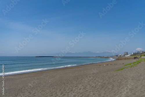 Fototapeta Naklejka Na Ścianę i Meble -  神奈川県茅ヶ崎海岸の風景