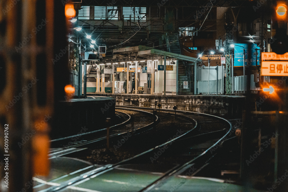 都会の駅