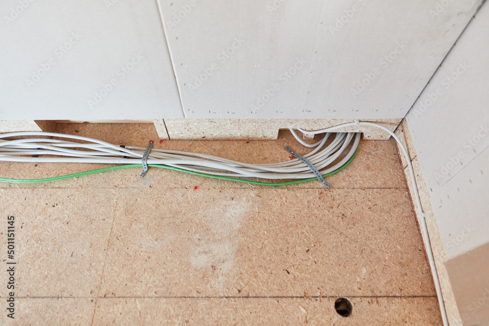 Kabelführung von Stromkabeln im Haus bei Neubau Stock Photo Adobe Stock