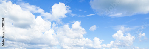 Fototapeta Naklejka Na Ścianę i Meble -  Blue sky with white cumulus clouds on a daytime. Natural panoramic background