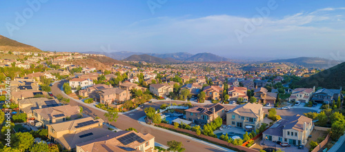 Fotografiet Entire view of a residential area from Double Peak Park in San Marcos, Californi