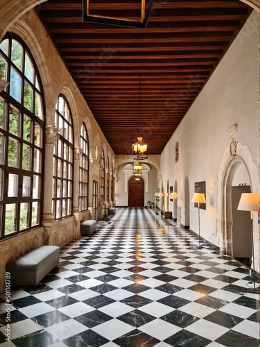 Interior del Parador Nacional de Cuenca. 