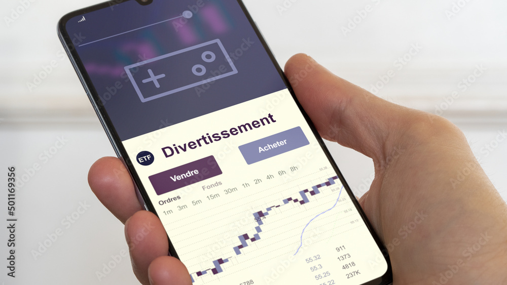 Investir dans un ETF divertissement. Diversifier son investissement s'exposer à un fonds etf thématique. Acheter un fonds en bourse. Spéculer sur la thématique. Texte en français. Investir dans un ETF divertissement. Diversifier son investissement s'exposer à un fonds etf thématique. Acheter un fonds en bourse. Spéculer sur la thématique. Texte en français.