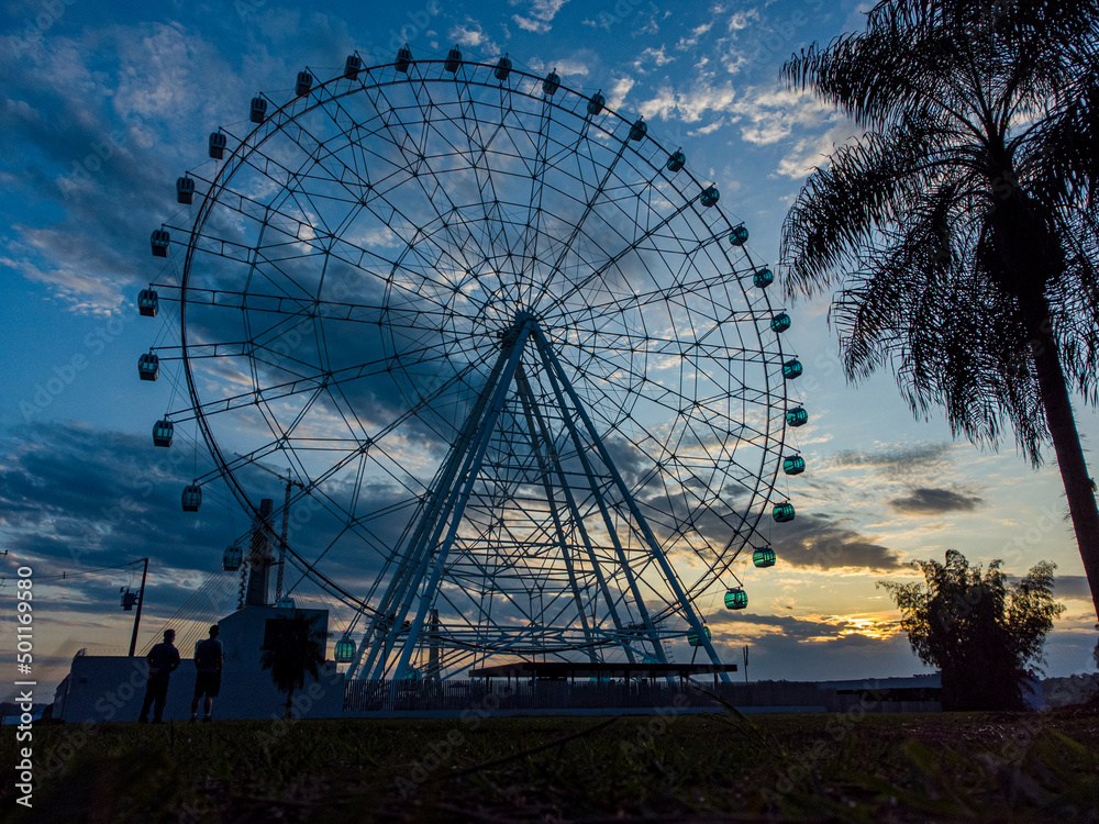 Colorful view of the illuminated Ferris wheel - Foz do Iguacu - Parana - Brazil Colorful view of the illuminated Ferris wheel - Foz do Iguacu - Parana - Brazil