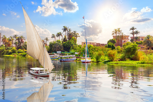 Obraz na płótnie Sailboat in the Nile River, Luxor city, scenery of Egypt w salonie