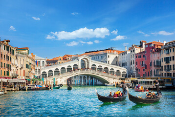 Plexiglas schilderij Rialtobrug Rialtobrug overspant het Canal Grande  © adisa