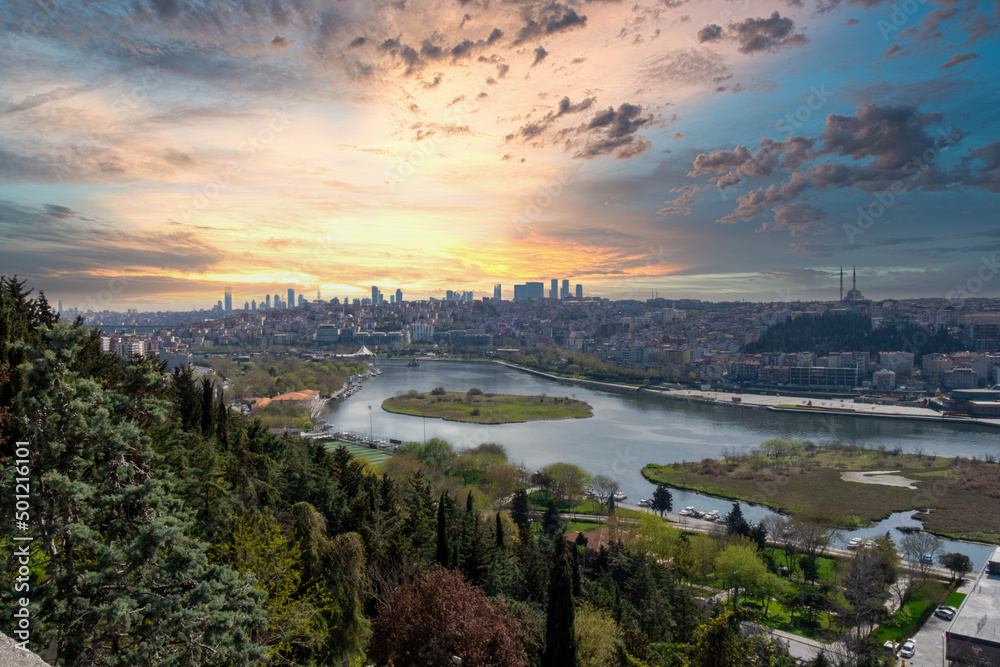 Fototapeta premium Panoramic view from the Pierre Loti Viewpoint in Istanbul. Golden Horn and Bosphorus. April 2022