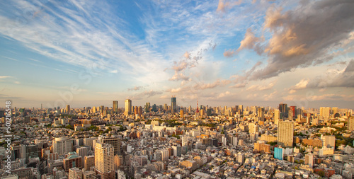 東京