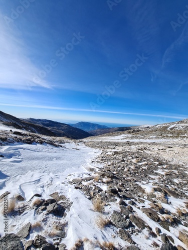 Vistas de Sierra Nevada ascendiendo al Mulhacén 