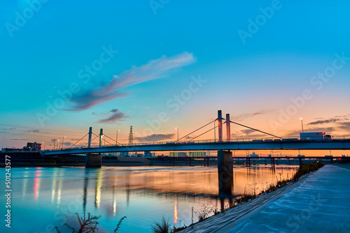 Reflection on Yamato River（大和川） © Ukey