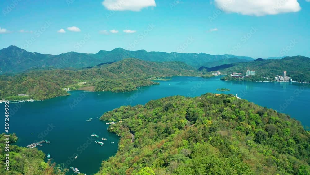 Aerial view Landscape of Sun Moon Lake and Ci'en Pagoda in Nantou, Taiwan.
Aerial view Landscape of Sun Moon Lake and Ci'en Pagoda in Nantou, Taiwan.