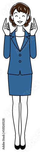 よいアイデアを思いついて指をさし喜んでいるスーツ姿の可愛い女性 全身 立ち姿 イラスト ベクター