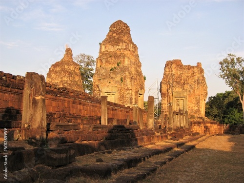 カンボジア、シェムリアップのプレ・ループ。（東側） Pre Rup in Siem Reap, Cambodia.