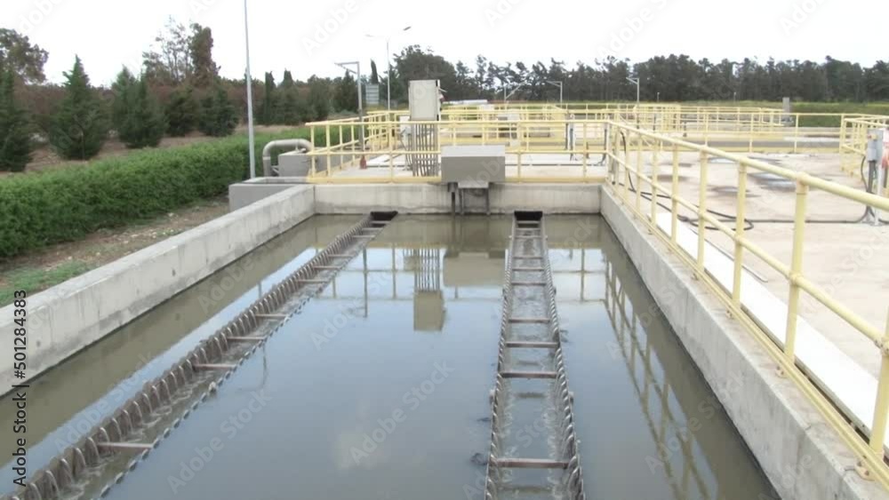 Sedimentation round tank with rakes around. Detail of second step of ...