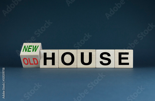 New house or old house. Cubes form words old house to new house