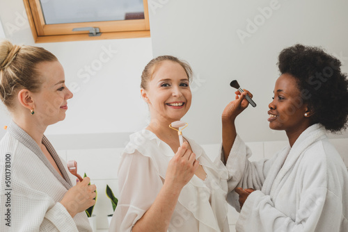 The girlfriends have a great time in the spa