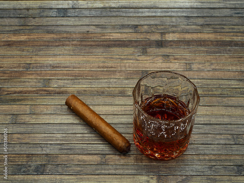 rum and cigar, the perfect match photo