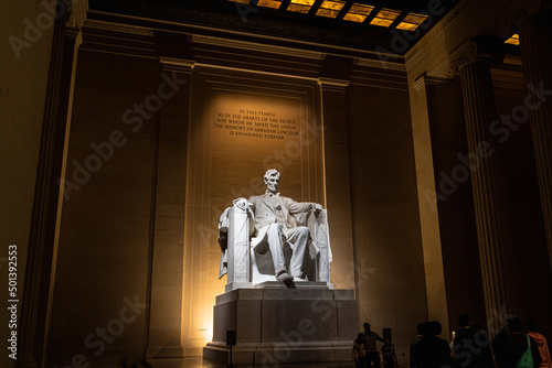 Abraham Lincoln Memorial Statue at Night