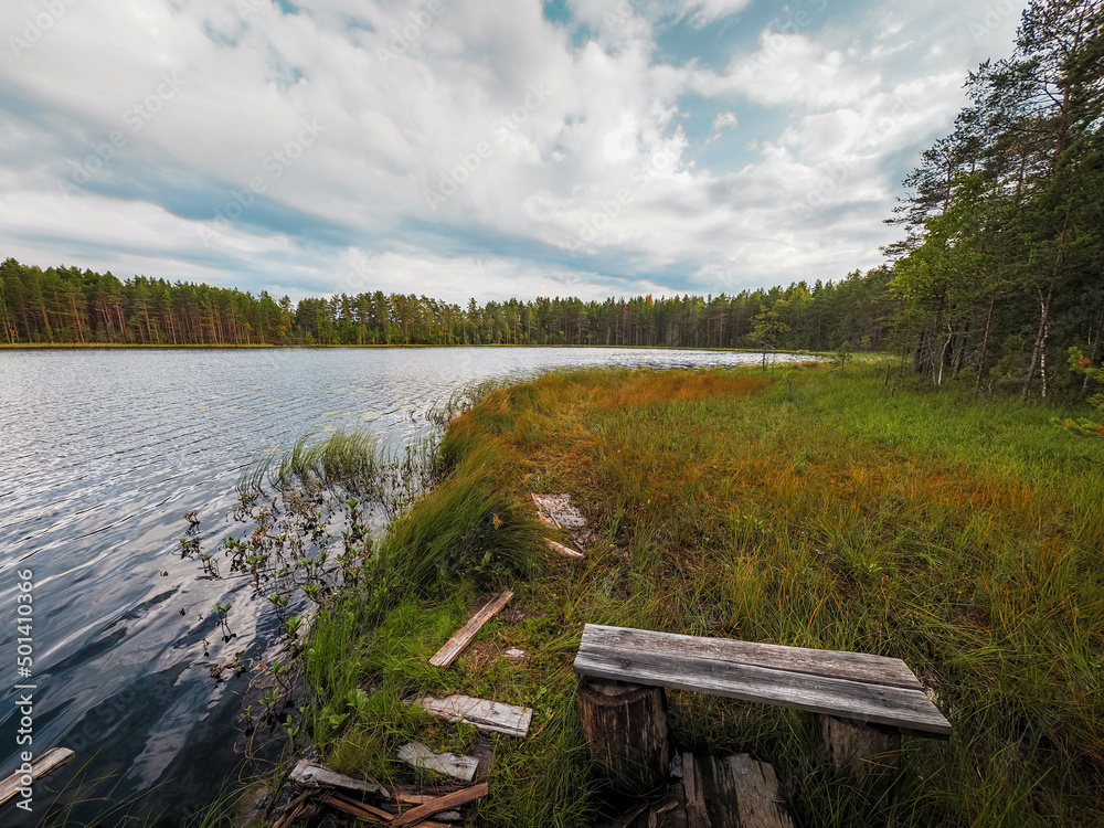 Obraz premium wooden bridge over lake
