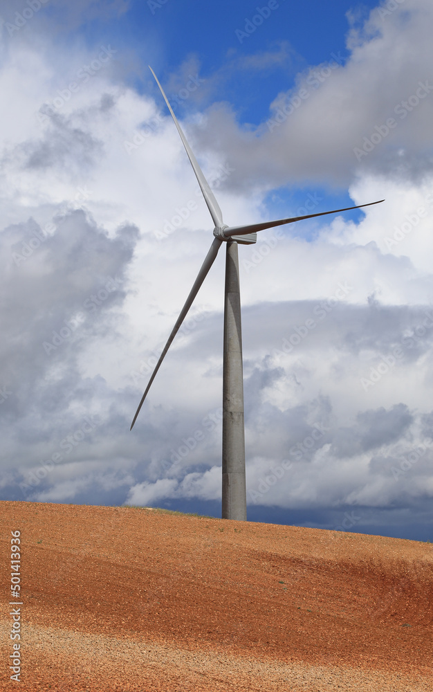 aerogenerador energía limpia renobable verde eólica electricidad molino viento tierra 4M0A5739-as22