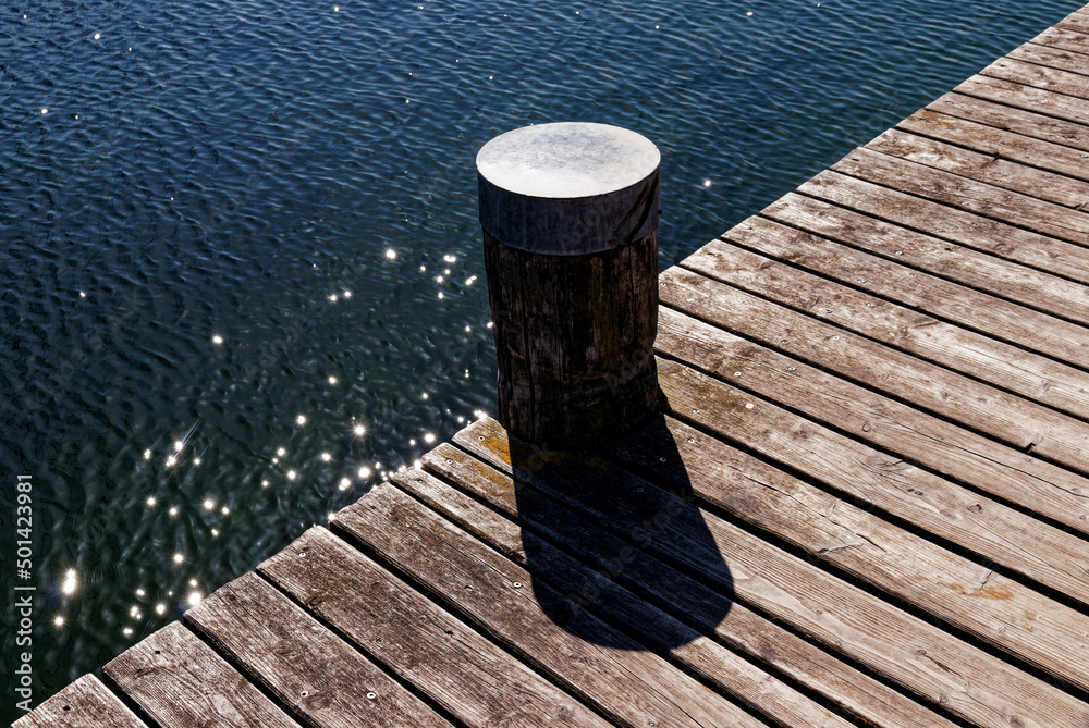 Naklejka premium wooden pier